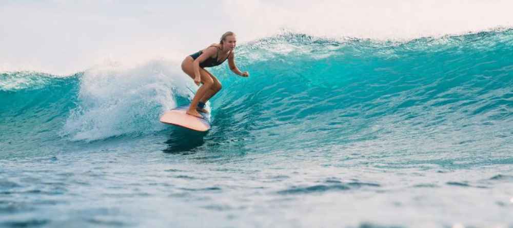 As 7 melhores praias para surfar no mundo